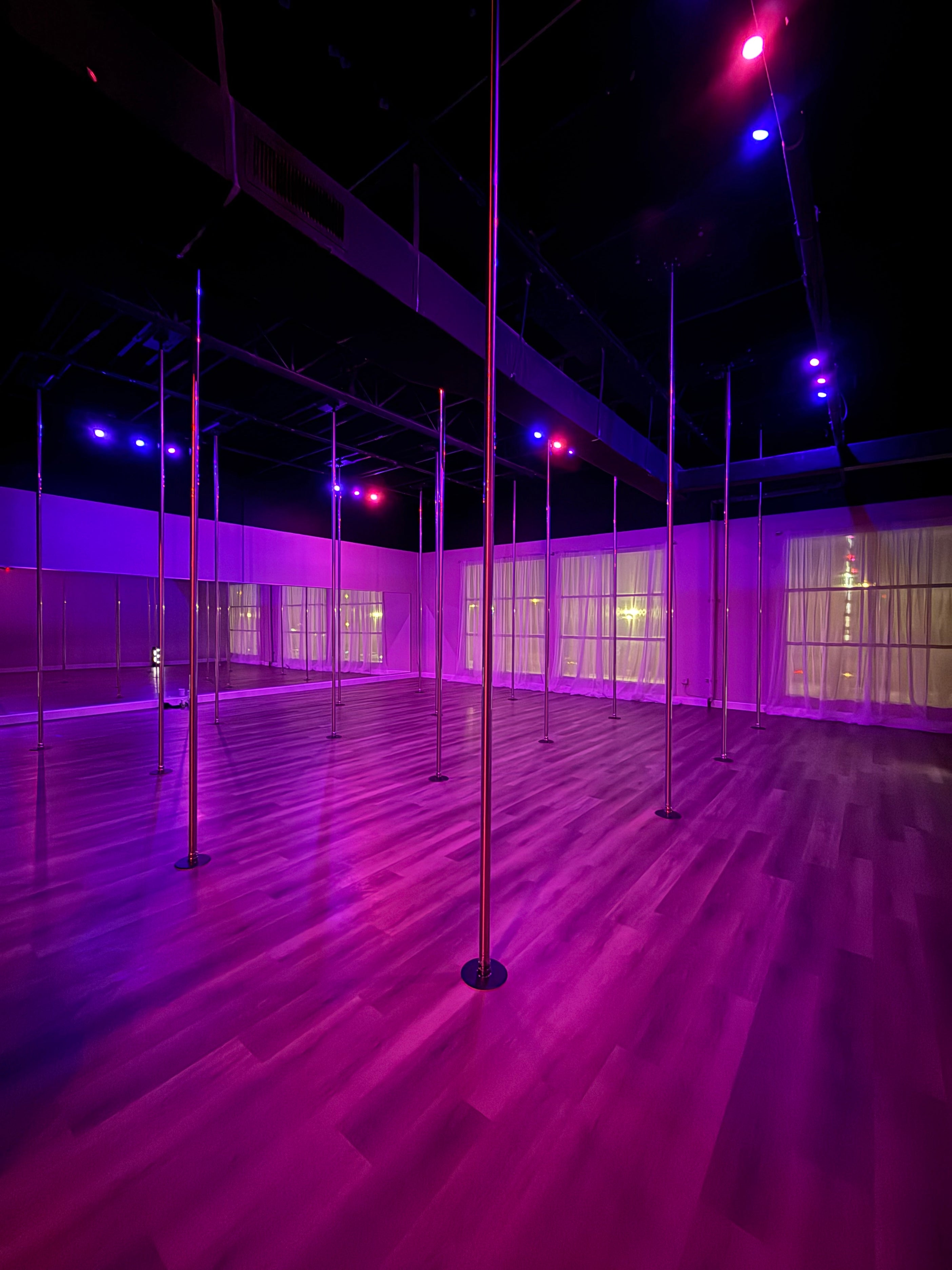 Pole Dance Studio in San Antonio, TX – North Pole